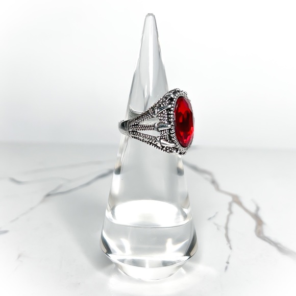 ✦ Men’s Chunky Tribal Red Rhinestone Statement Claw Ring SZ 11.5 - Picture 4 of 5